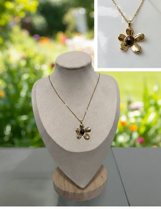 Collar "Golden Eye" en 18K Gold Filled con Ojo de Tigre